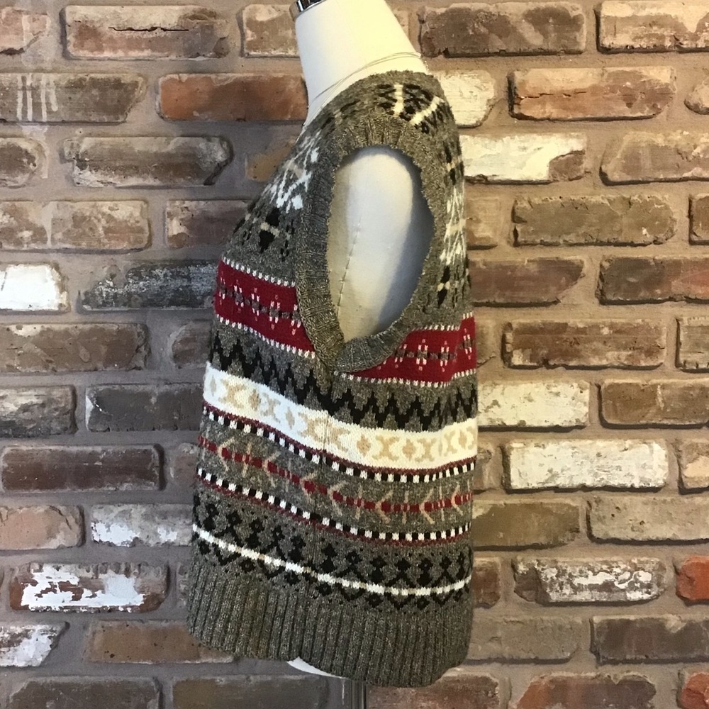 CARRIAGE COURT Women’s Vintage 3 Button Fair Isle Stripe Vneck Sweater Vest M - Picture 5 of 7